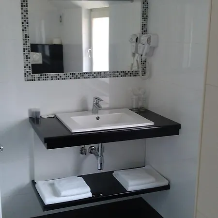 Garni Plava Laguna 2*
