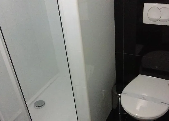 Garni Plava Laguna ゲストハウス 2*