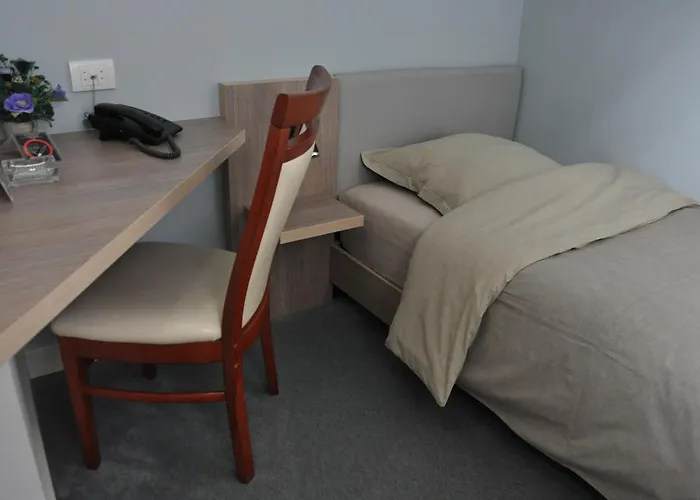 Garni Plava Laguna Ćuprija