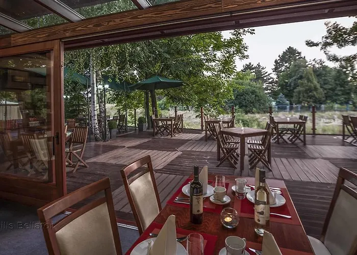 Garni Plava Laguna ゲストハウス 2*